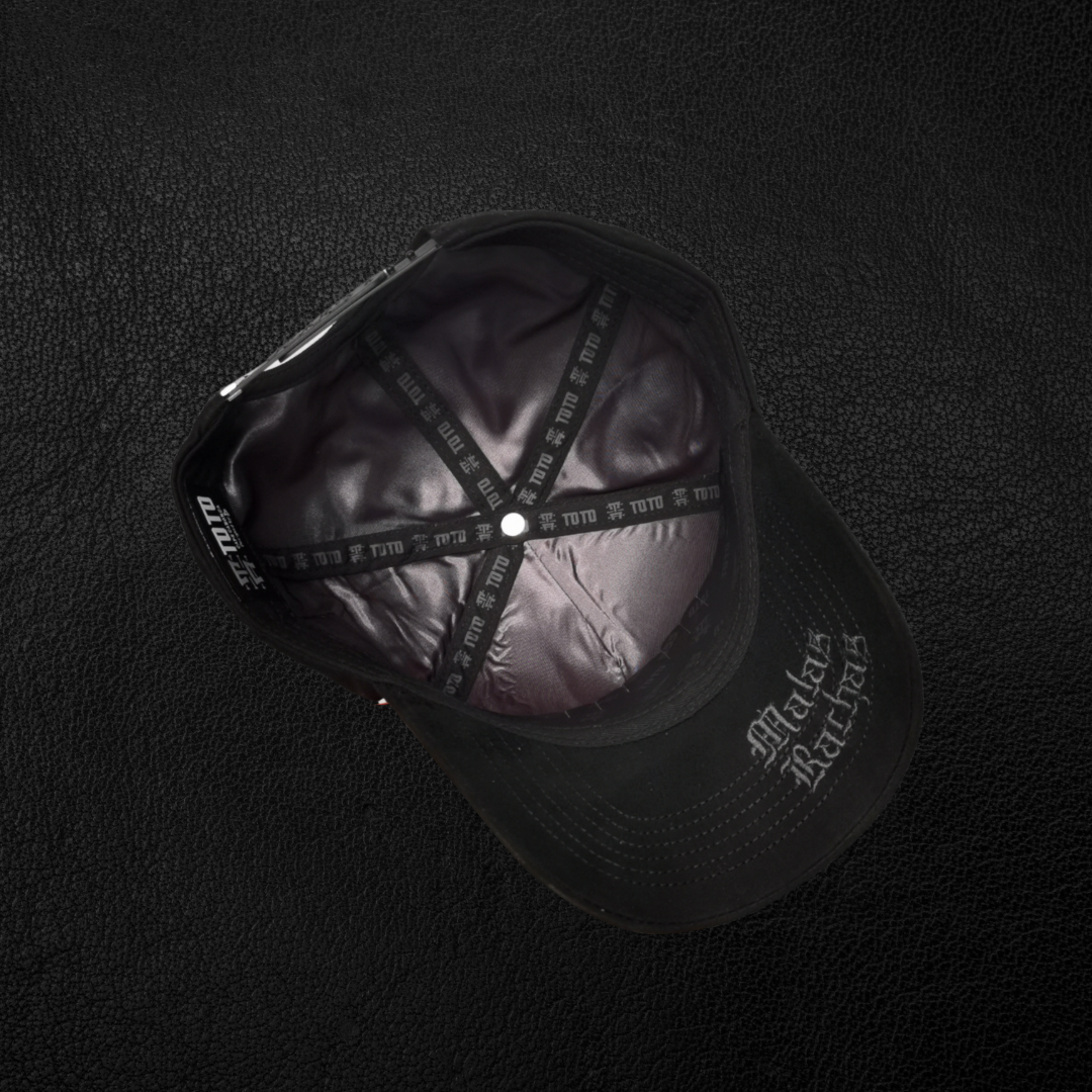 Gorra Mala-Buena Racha Negra. Colab con Tony Aguirre.